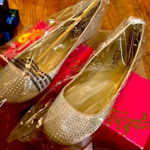 Casparkblush candies